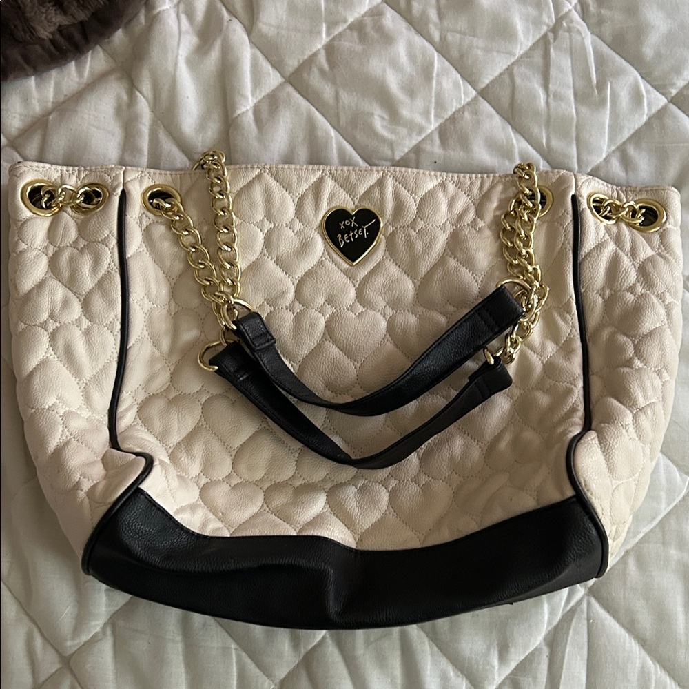 Betsey Johnson Black and Ivory Quilted Heart Medium Size Tote Bag Purse